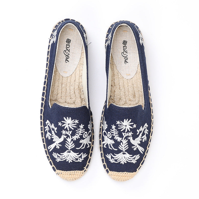 Women's Embroidered Fashionable Flat Versatile Slip-on Fisherman Casual Shoes