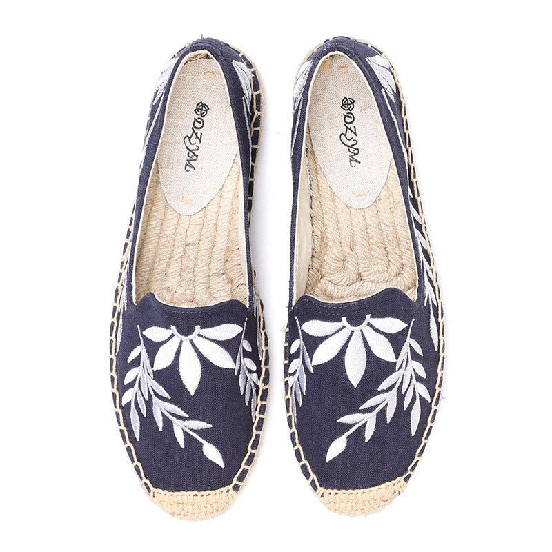 Women's Embroidered Fashionable Flat Versatile Slip-on Fisherman Casual Shoes