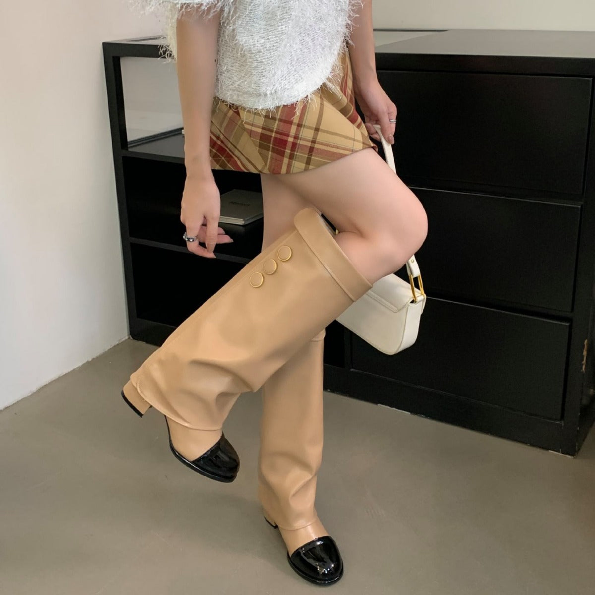 Women's Style Round Toe Knight Elegant Chunky Boots