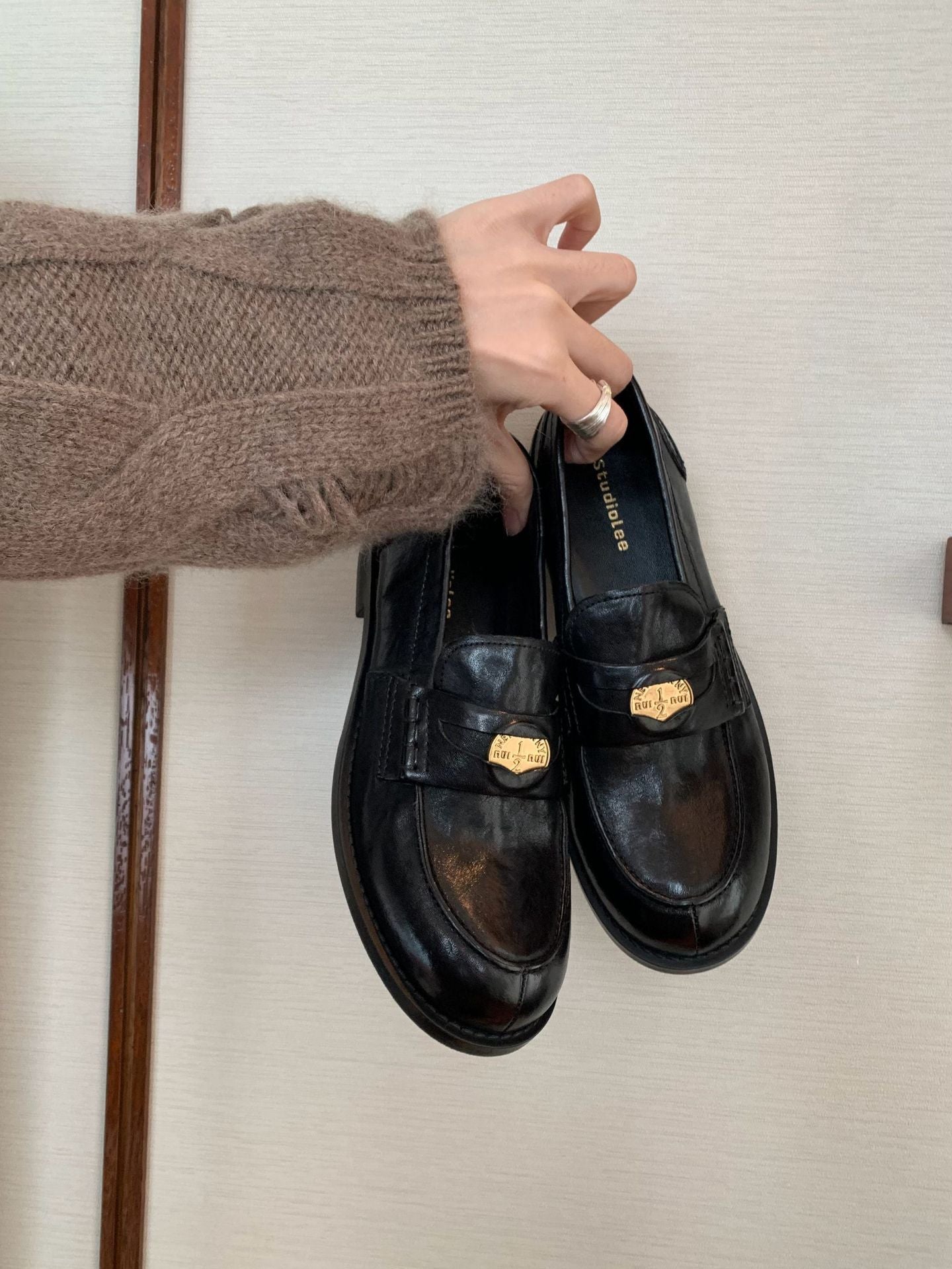 Women's Su Home Small Gold Coin Genuine Loafers