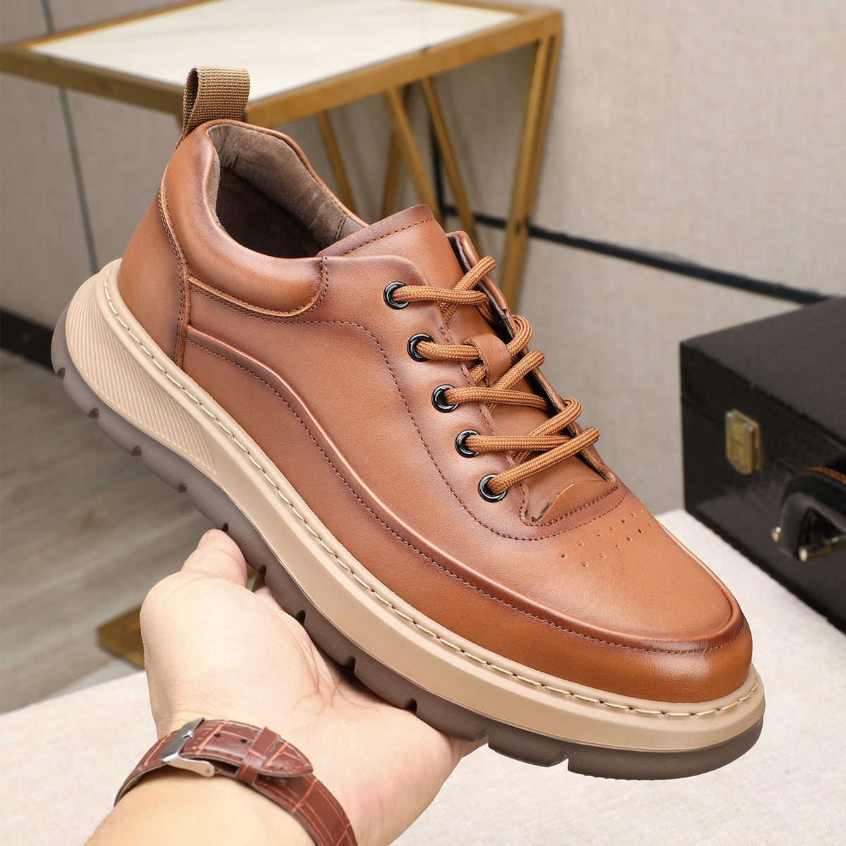 Men's Spring First Layer Cowhide Breathable Lightweight Solid Platform Soft Surface Men's Board Shoes