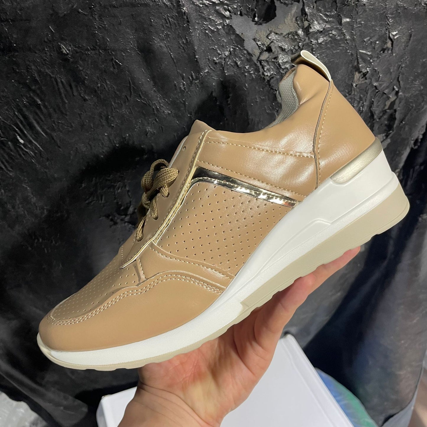 Large Size Sports Summer Platform Strap Casual Shoes