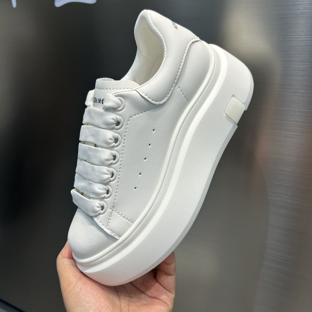 Women's Small Raise The Bottom Mcqueen White Casual Shoes