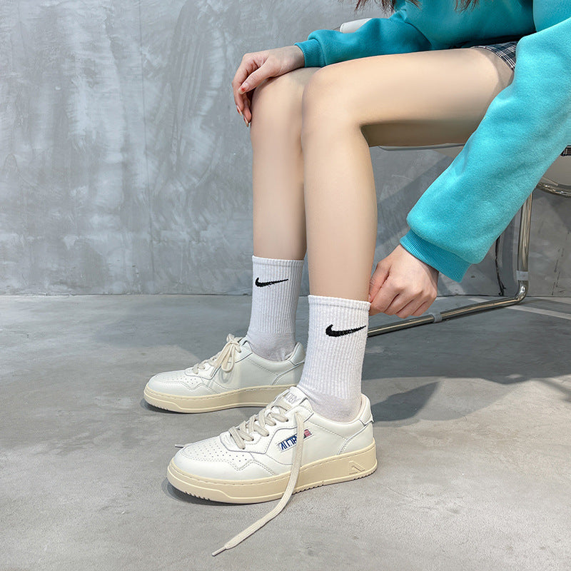 White Female Spring Fried Street Round Toe Vintage Sneakers