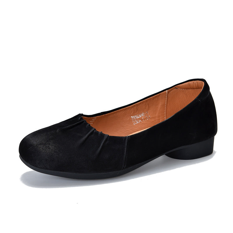 Women's Price Low-cut Round Head Grandma Cowhide Soft Casual Shoes