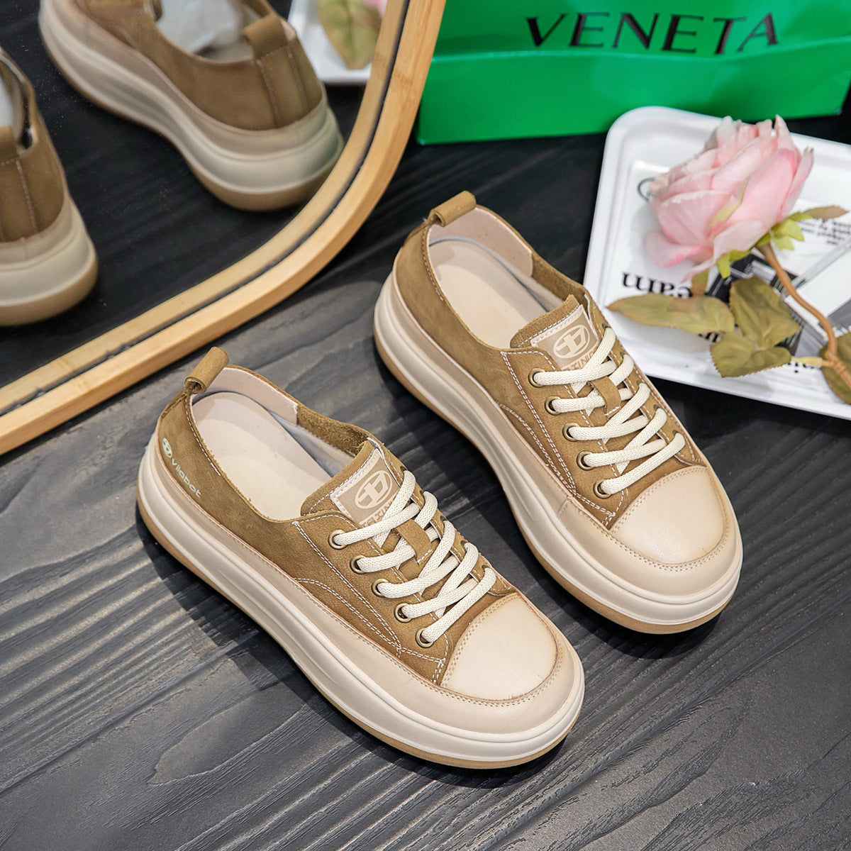 Women's Packaging Top Layer Cowhide Foam Bottom Casual Shoes