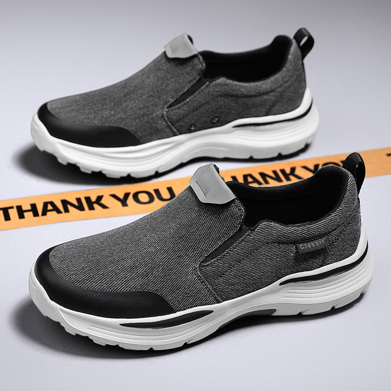 Men's Size Lightweight Laceless Cloth Outdoor Slip-on Casual Shoes