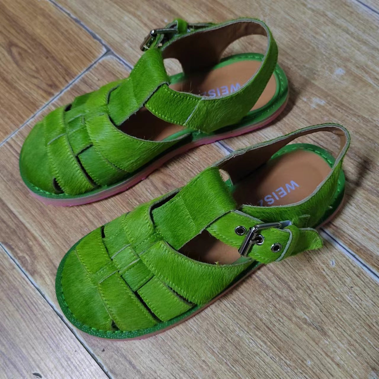 Women's Closed Toe Retro Flat Bottom Fisherman Sandals
