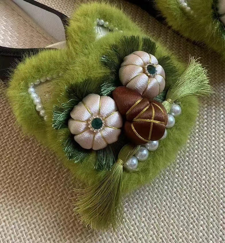 Beautiful Culture Handmade Chinese Tiger Head Casual Shoes