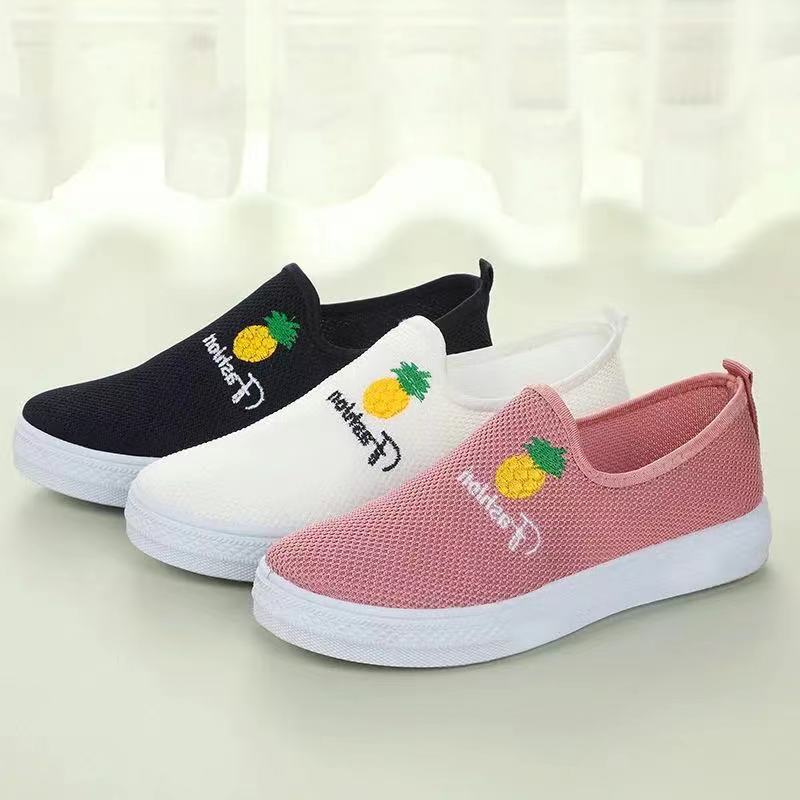 Women's Mesh Korean Style Slip-on Breathable Soft Casual Shoes