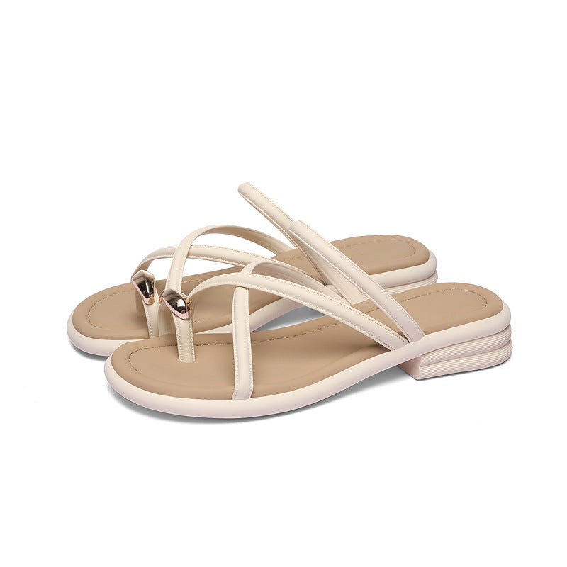 Women's Style Retro Flat Bottom Roman Toe Covering Summer Outdoor Sandals