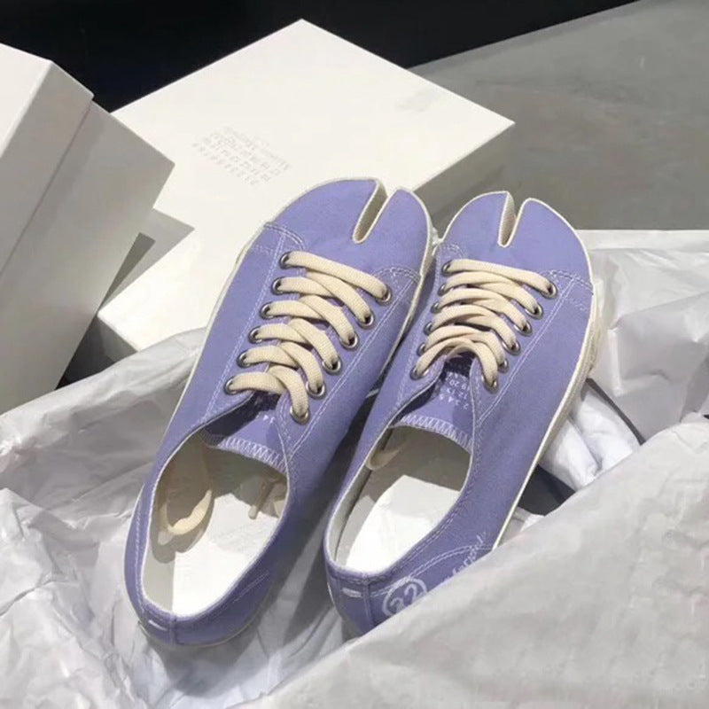 Ink Female Slip-on Trotter Horseshoe Split Toes Canvas Shoes