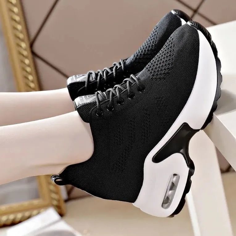 Women's Increasing Insole Platform White Korean Versatile Sneakers