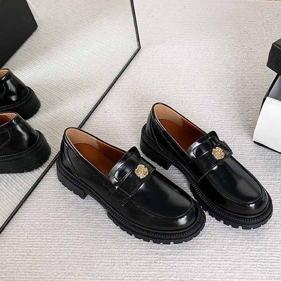 Women's Grape Mom Camellia Platform Round Head Loafers