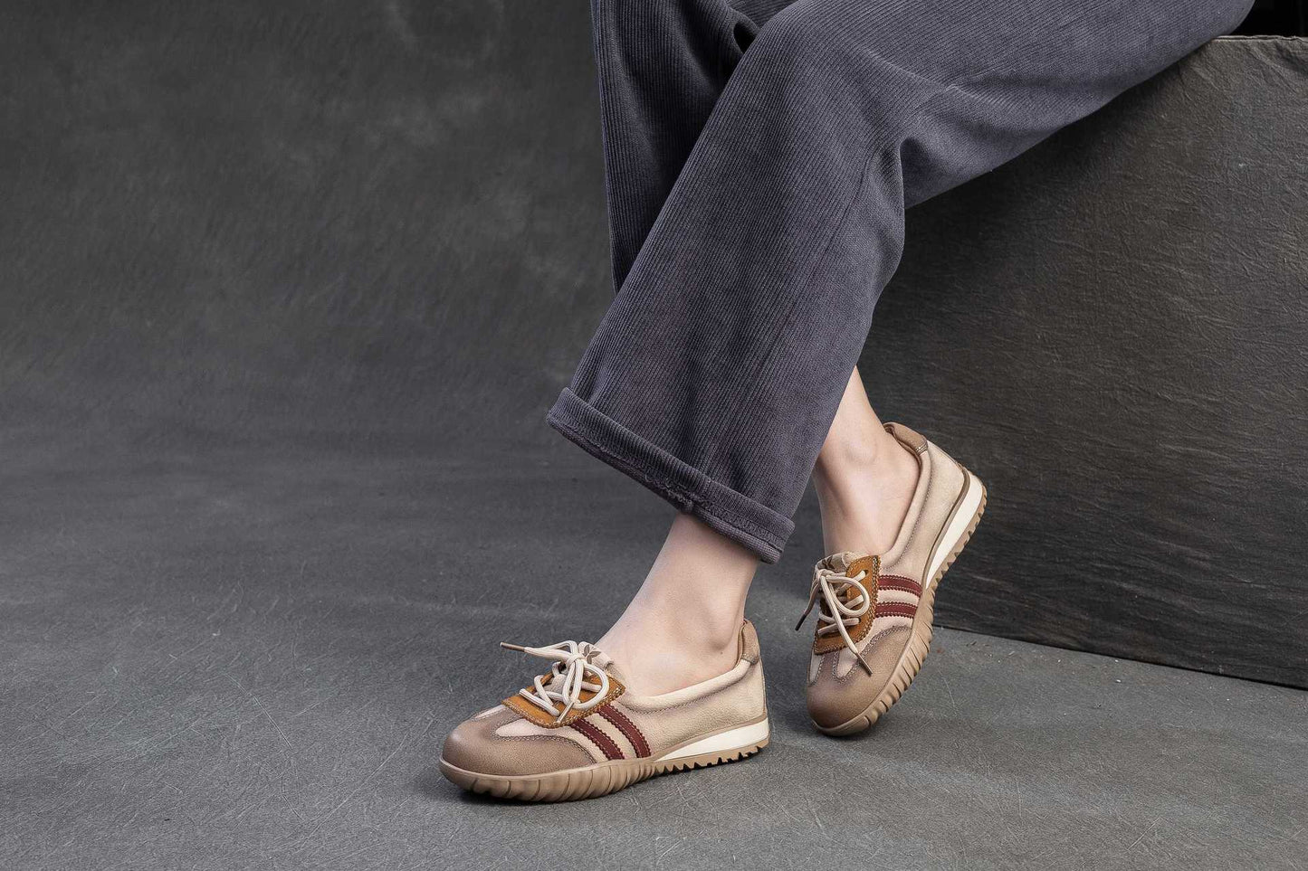 Women's First Layer Cowhide Spring Breathable Slimming Casual Shoes
