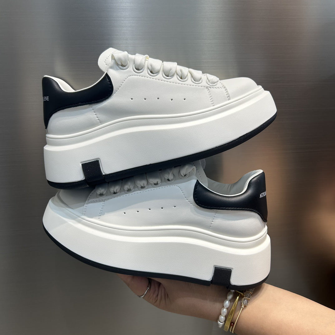 Women's Small Raise The Bottom Mcqueen White Casual Shoes
