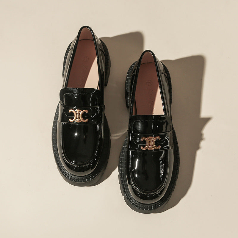 Women's Small Spring Genuine England Style Triumph Door Latch Casual Shoes