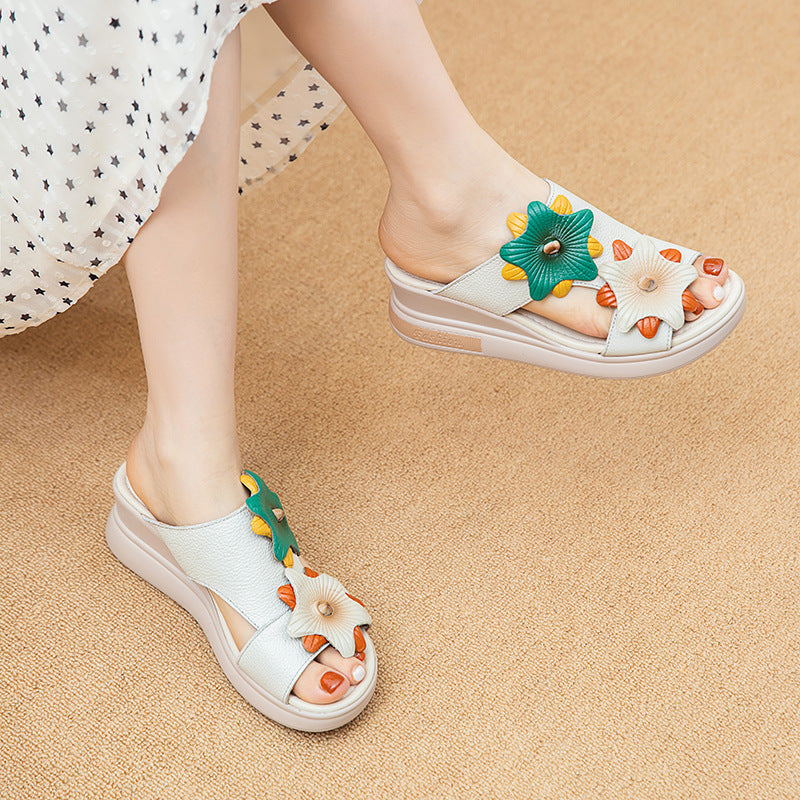 Women's Layer Cowhide Outer Wear Flower Wedge Slippers