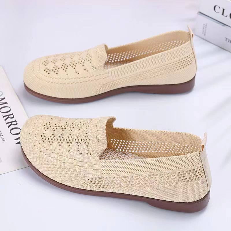 Feet Super Soft Lightweight Grandma Low Top Fly Woven Casual Shoes