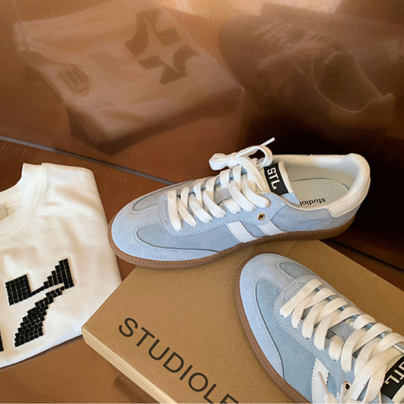 Women's Soft Bottom Small Training Genuine Retro Sneakers