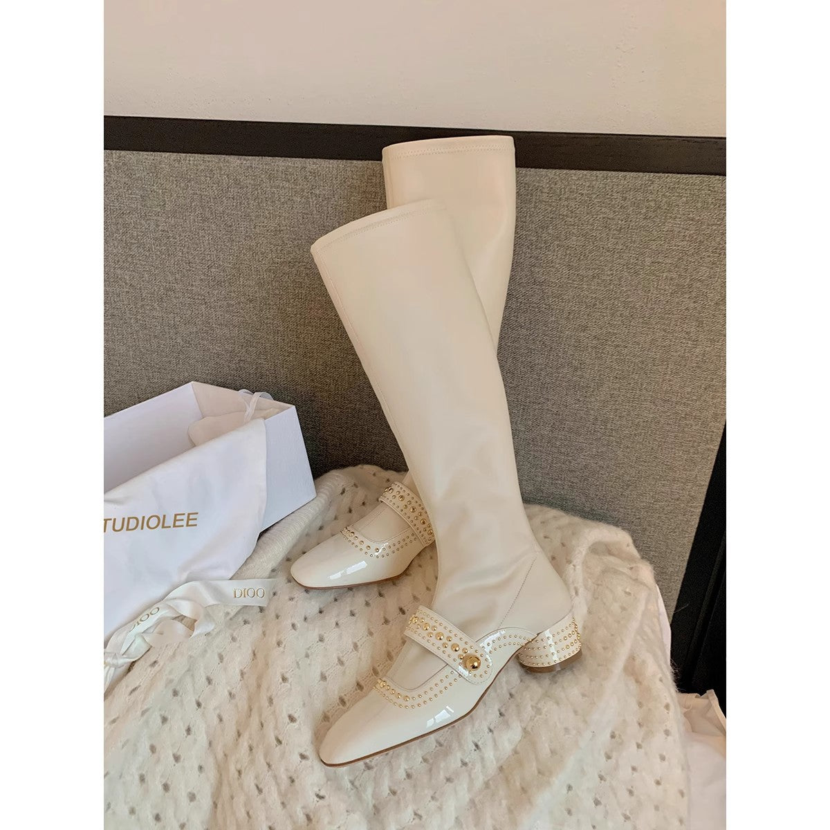 Women's Mom Temperament Square Toe Rivet Strap Boots