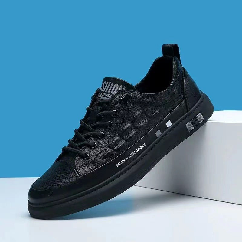 Men's Pattern Breathable Round Toe Sports Versatile Board Rubber Sole Raise Men's Shoes