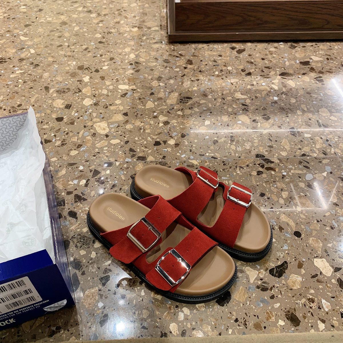 Women's Pair Of Comfortable Lazy Double Buckle With Slippers