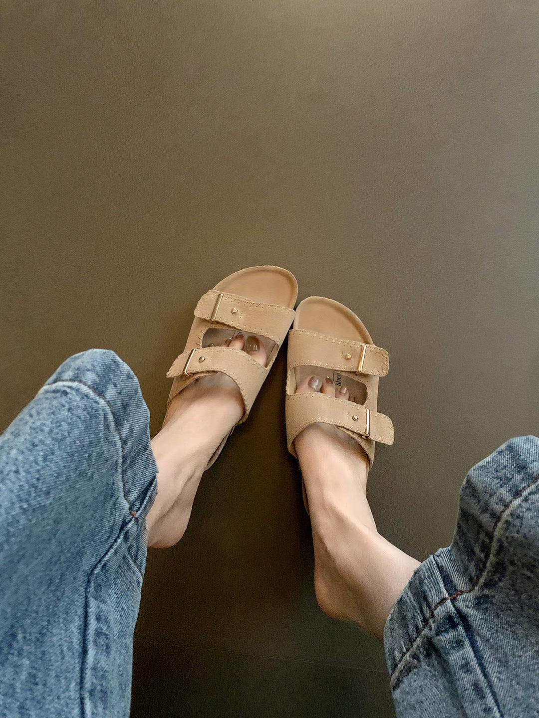 Women's Works Vintage Buckle Stitching Wire Thick Slippers