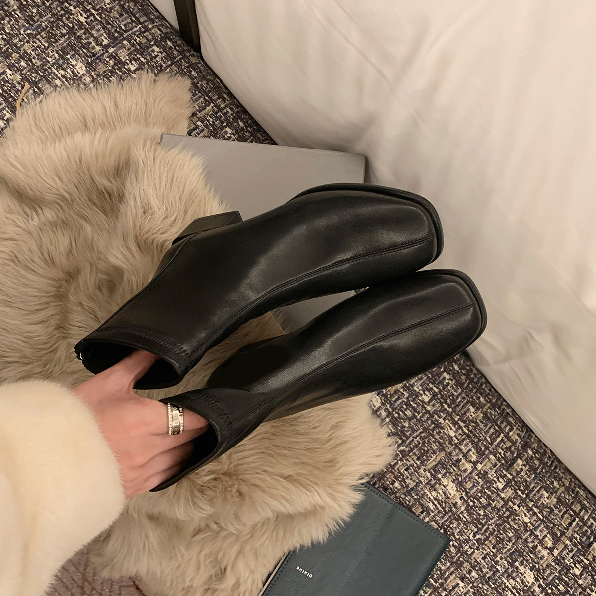 Women's Skinny Vintage Fleece-lined Square Toe Chunky Boots