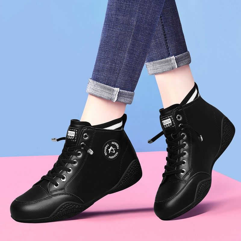 Women's & Men's Genuine Flat Soft Bottom White Men's Shoes