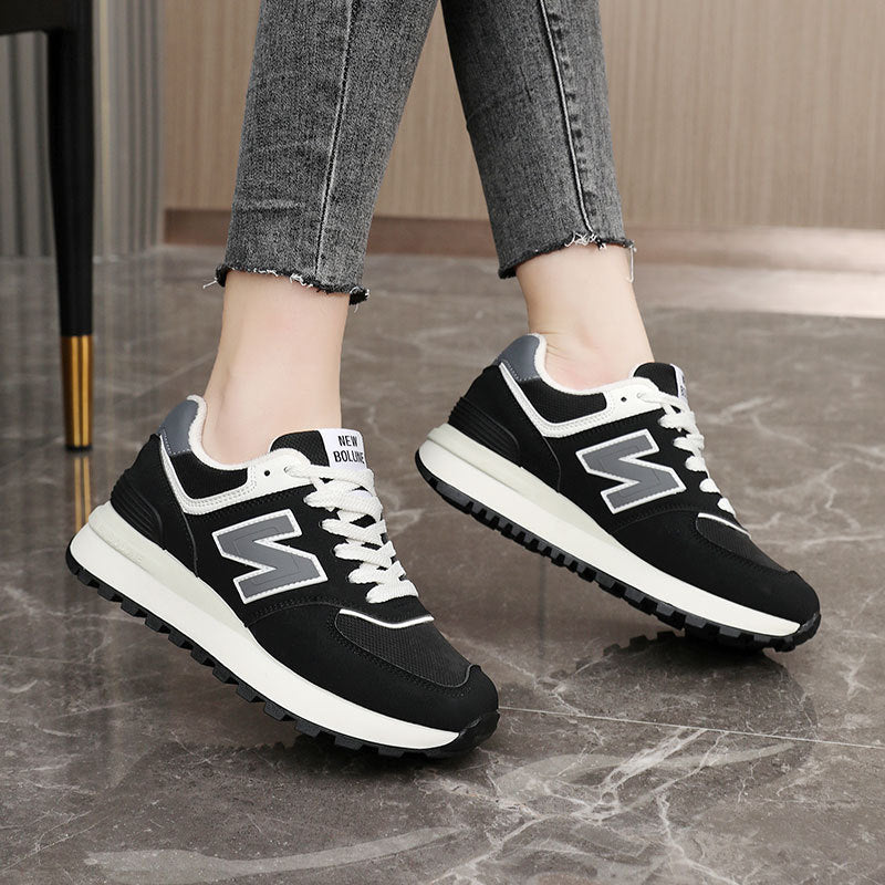 Women's Price Control Autumn Breathable Color Matching Thick Bottom Fleece-lined Casual Shoes