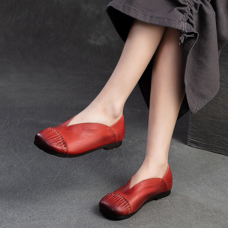 Women's Retro Minority Wind Soft Bottom Mom Casual Shoes
