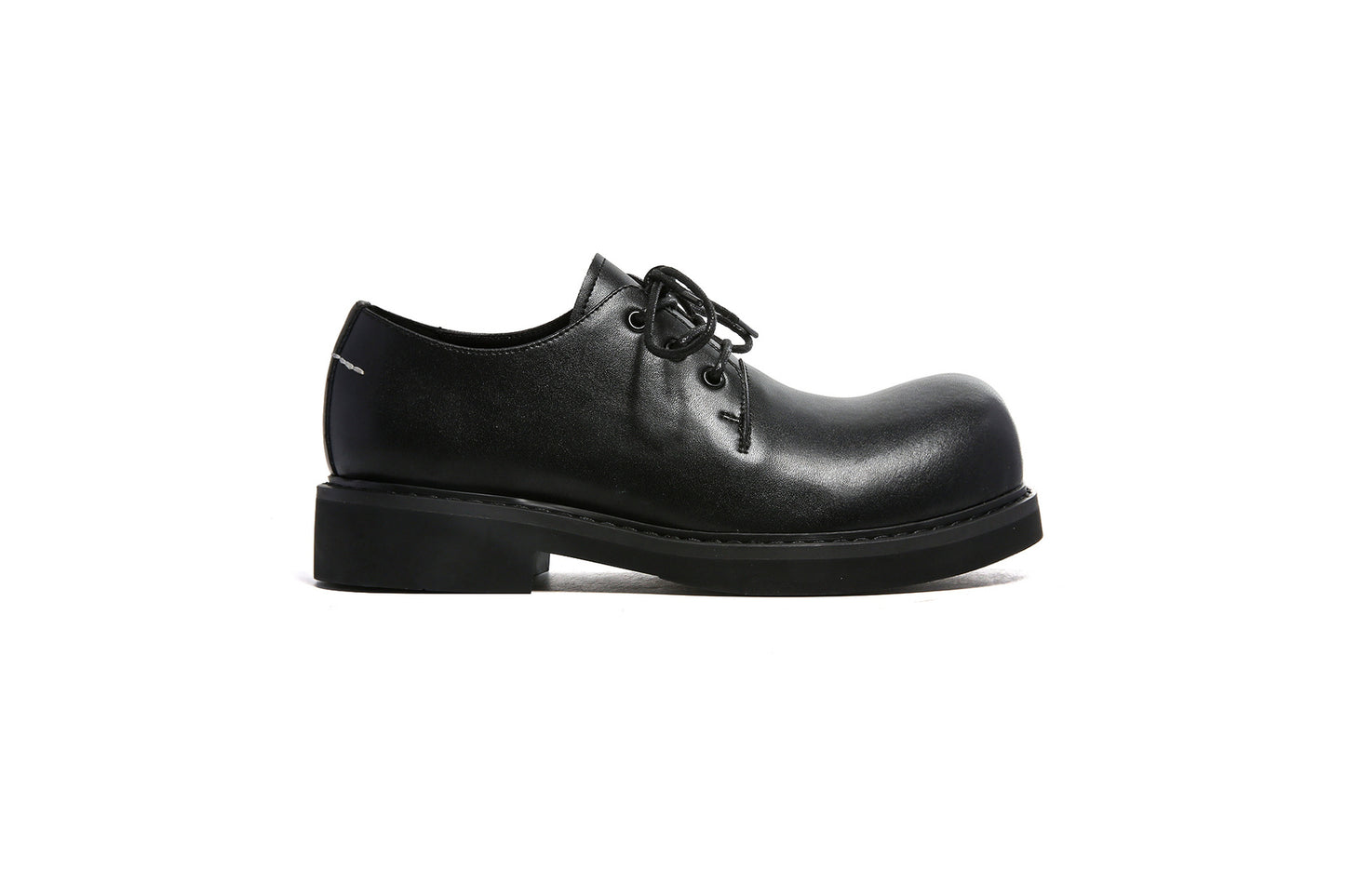 Men's Embroidery Big Head Niche High-grade Black Leather Shoes
