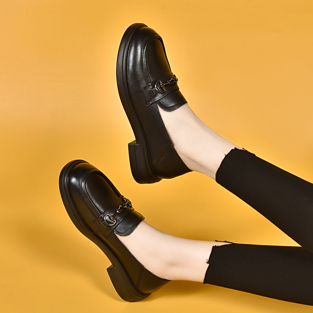 Women's Round Toe Flats Autumn British First Layer Loafers