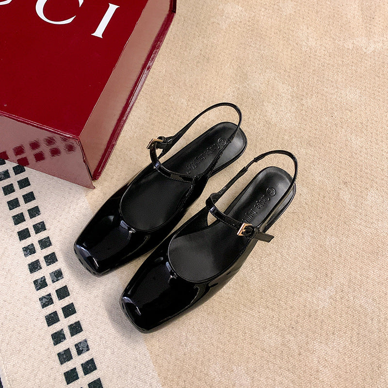 Women's Cowhide Version French Closed Toe Mary Jane Buckle Sandals