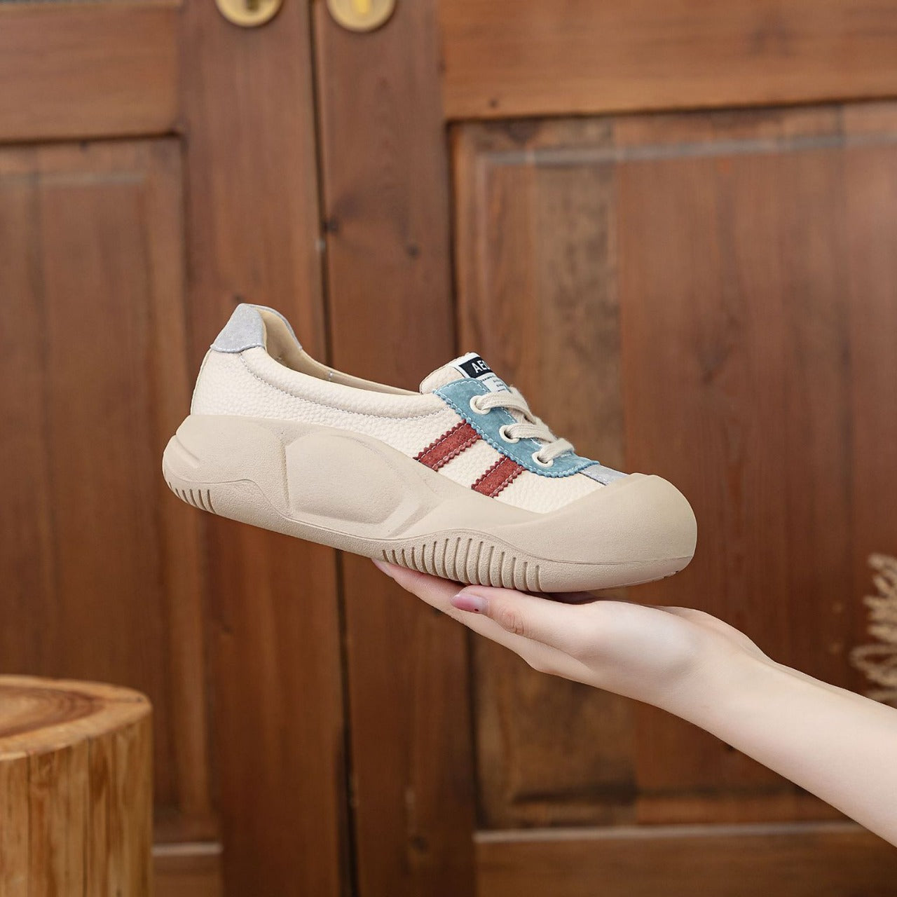 Women's Soft Bottom Pumps Retro Easy Matching Sneakers