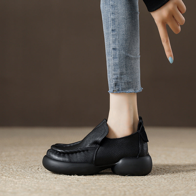 Women's Deep Mouth Soft Black Thin Vintage Loafers