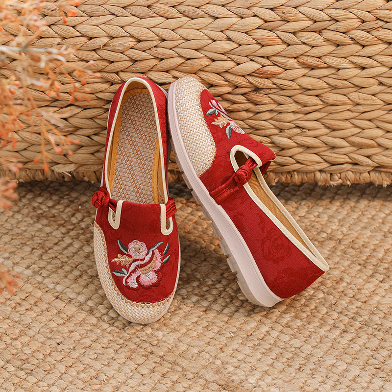 Winter Embroidered Old Cloth Female Versatile Mother Casual Shoes