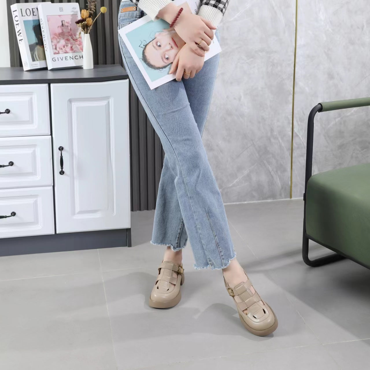 Women's Toe Platform Flat-heeled Breathable Hollow Hole Pitcher Sandals