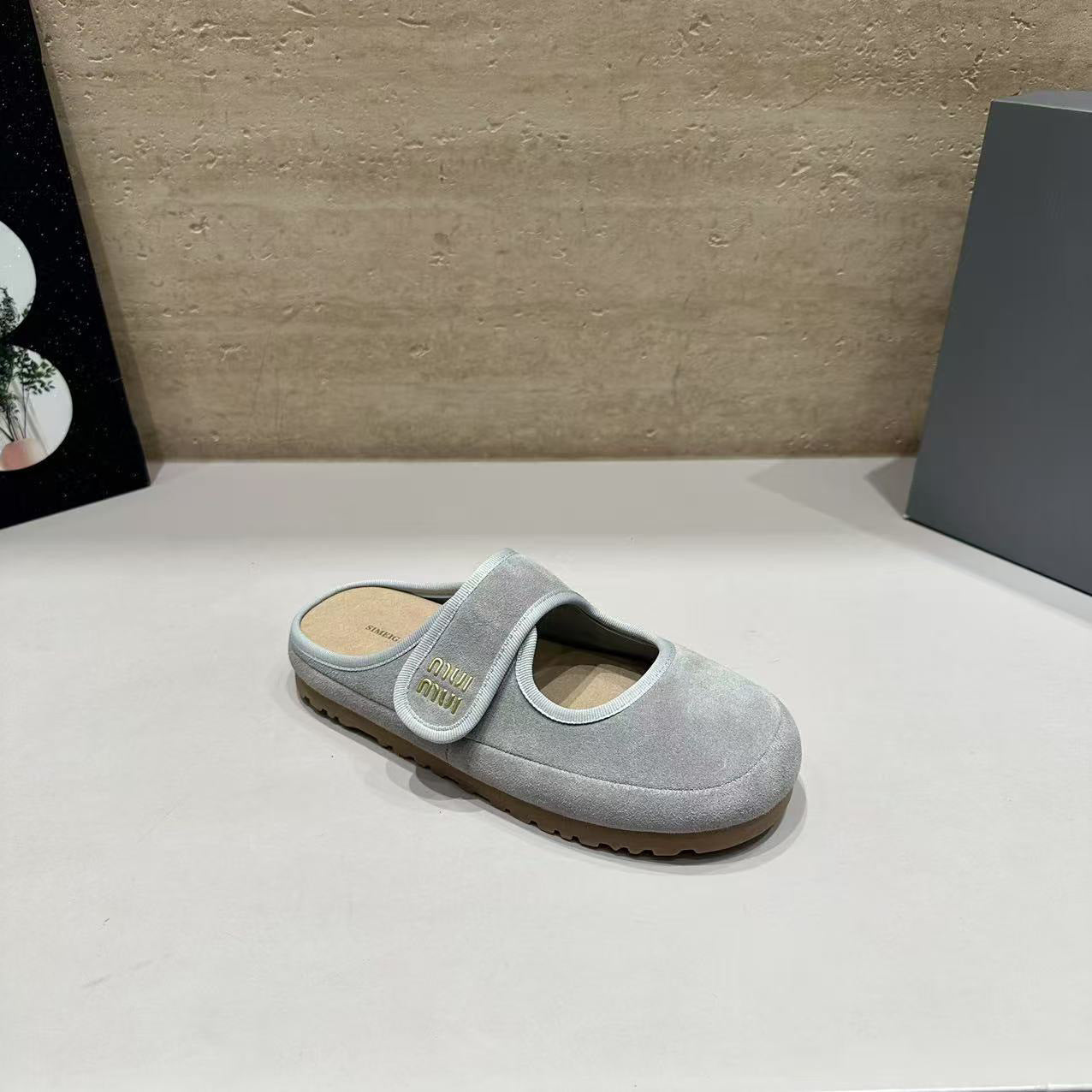 Women's Potatoes Bo Spring Round Head Shallow Sandals