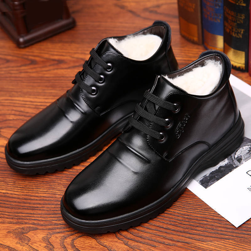 Men's Winter Thickening Thermal Cotton Soft Bottom Leather Shoes