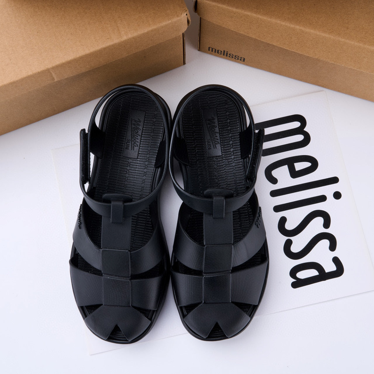 Women's Closed Toe Roman Mid Beach Thick Heels