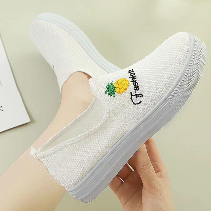 Women's Mesh Korean Style Slip-on Breathable Soft Casual Shoes
