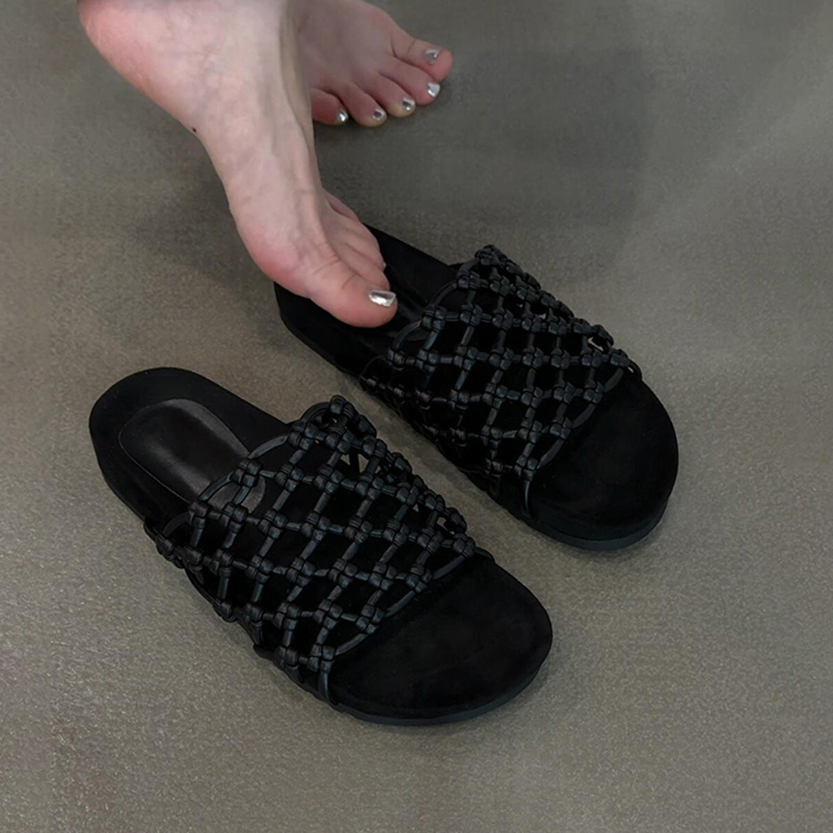 Women's Sheepskin Version Hand-woven Fishnet Platform Beach Soft Slippers