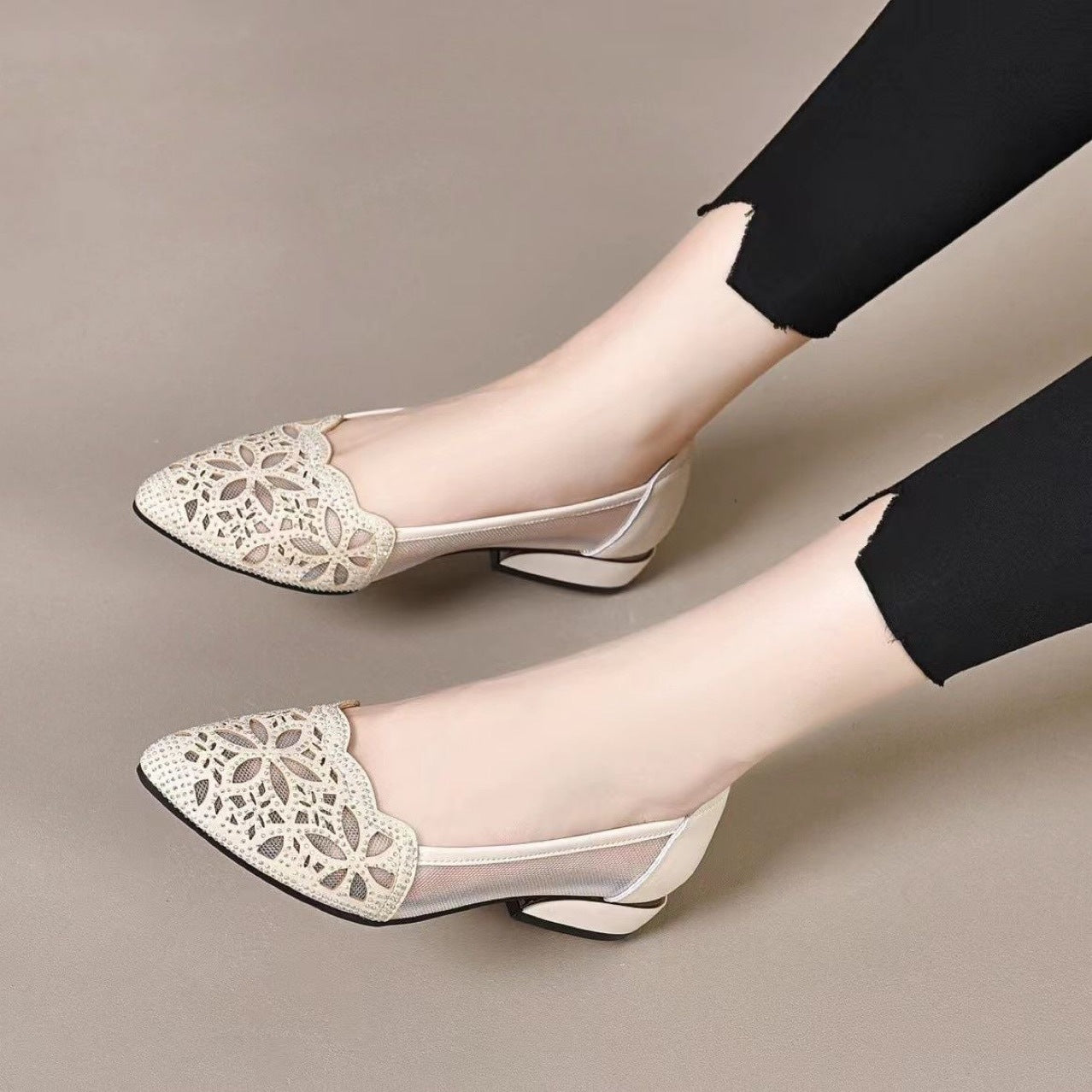 Women's Summer Closed Toe Mesh Hollow Rhinestone Sandals