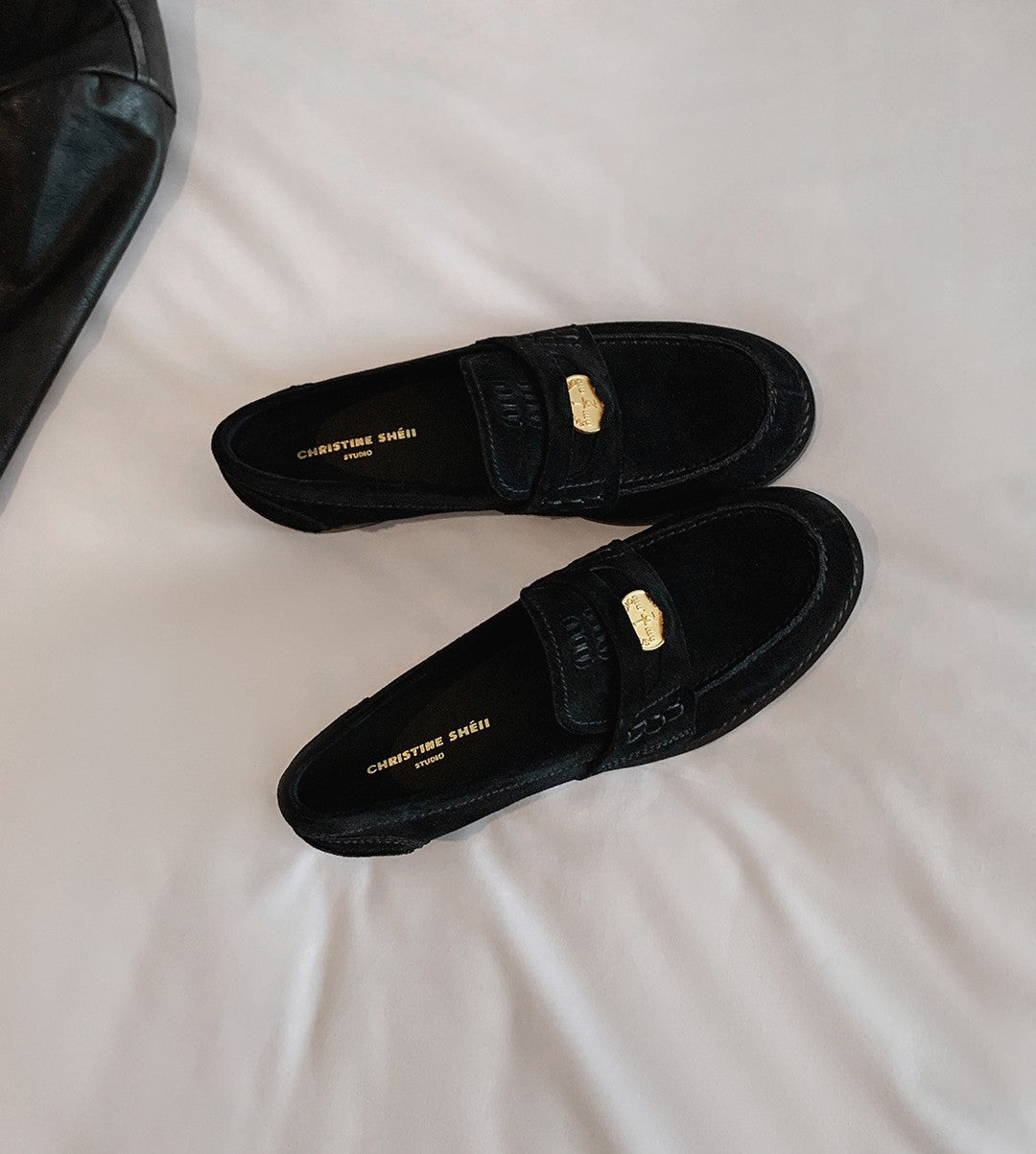 Women's Su Home Small Gold Coin Genuine Loafers