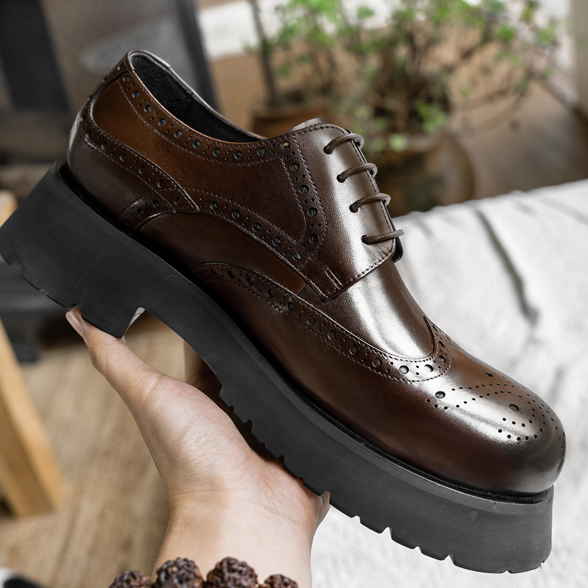 Men's Trendy Big Toe Thick Bottom Brogue Leather Shoes