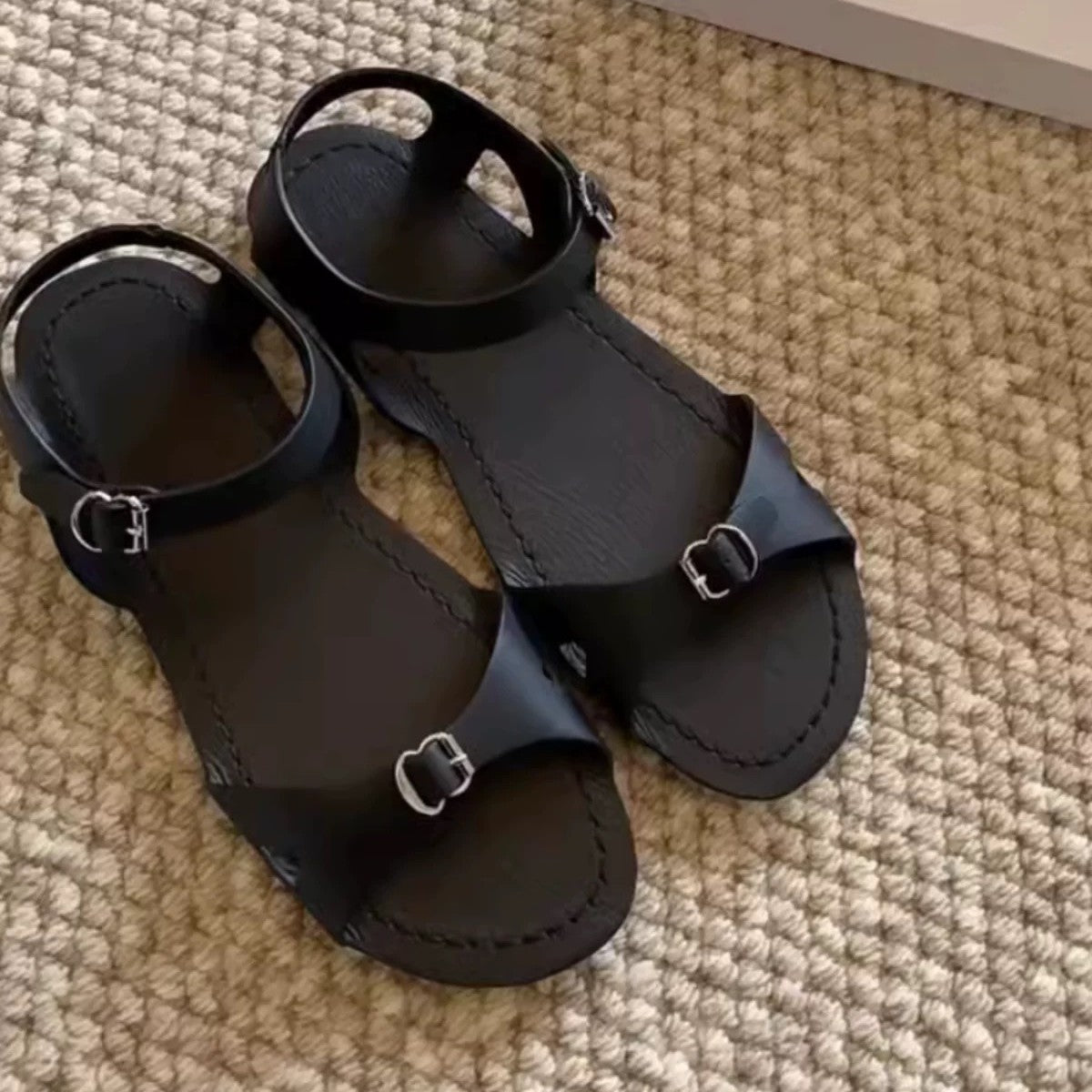 Women's Red Summer Buckle Flat Open Toe For Sandals