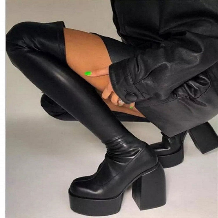 Head Female Chunky Platform Below The Boots