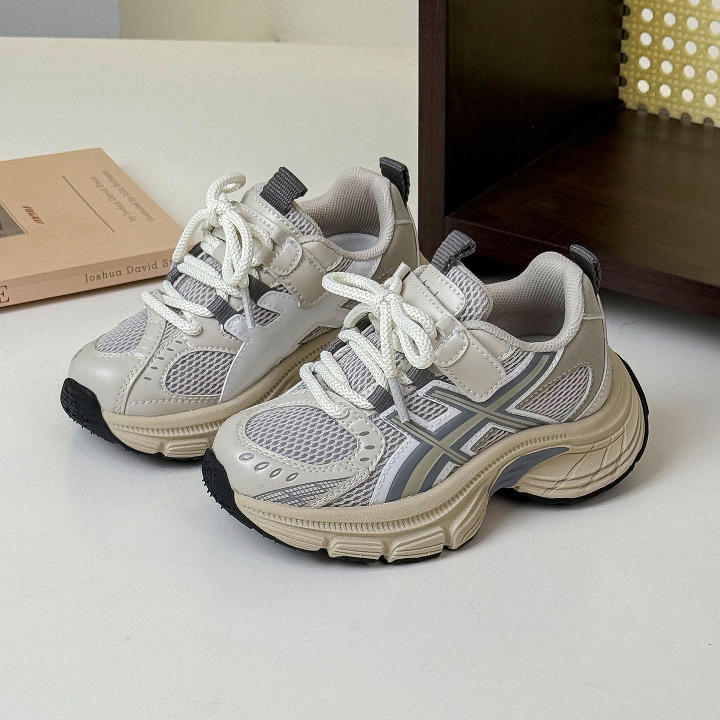 Children's Clearance Sale Dad Fashionable Running Lightweight Kid's Sneakers